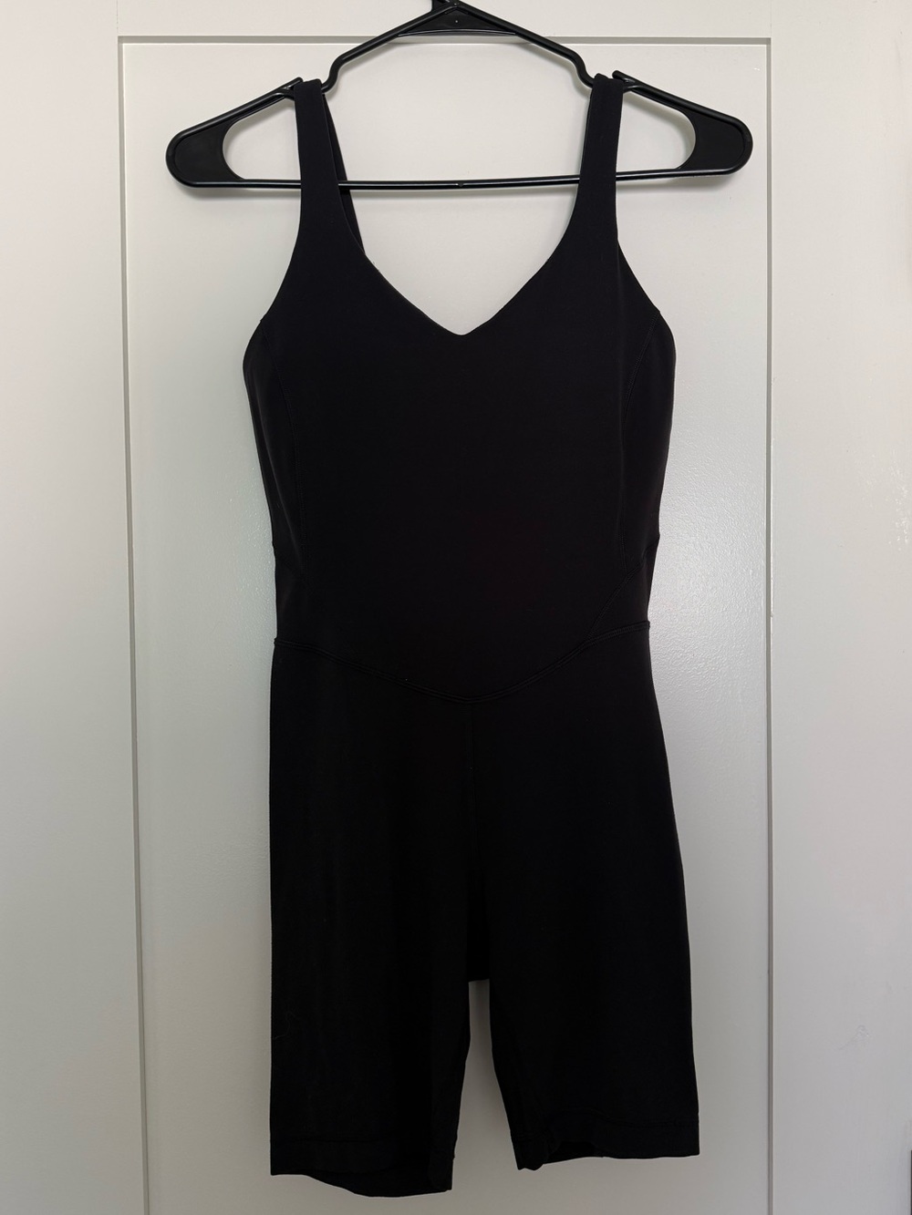 Black Women's lululemon align body suit 6”